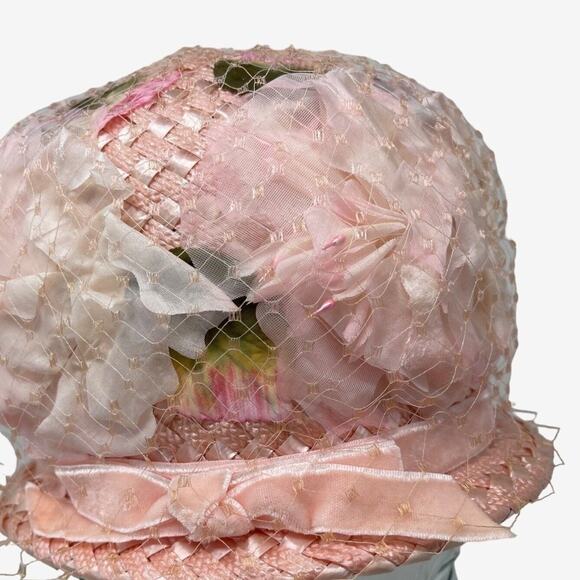 Vintage 60s Raffia Hat Satin Band Bow Silk Floral Net Covered‎ Cloche Grannycore - Picture 7 of 9